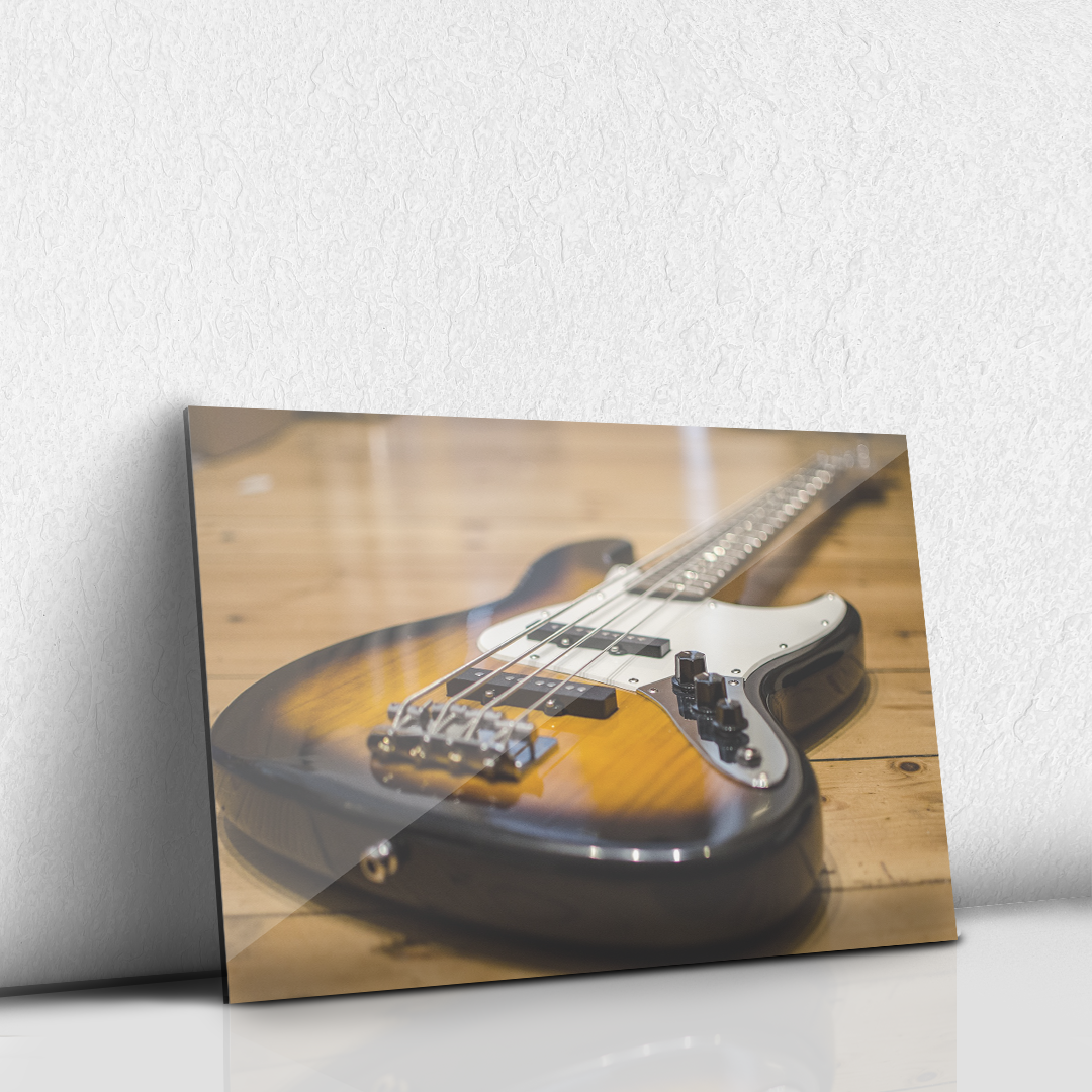 Bass guitar