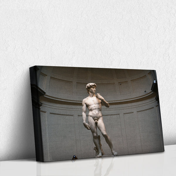 Estatua hombre desnudo de Marshall Jones